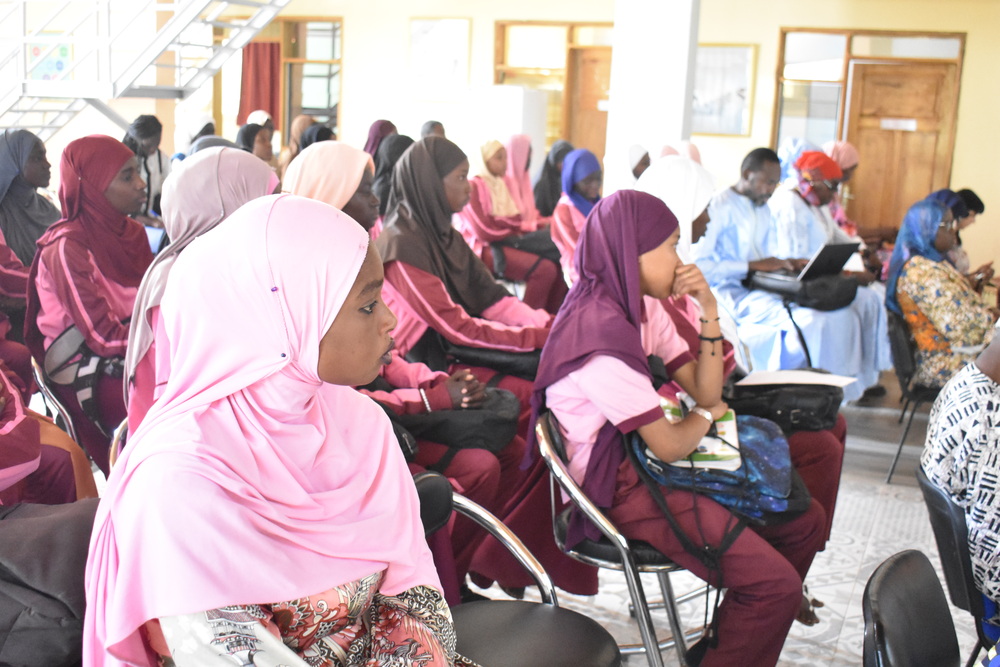 L’UGB Lance un Hackathon Féminin pour Stimuler l’Innovation Durable.